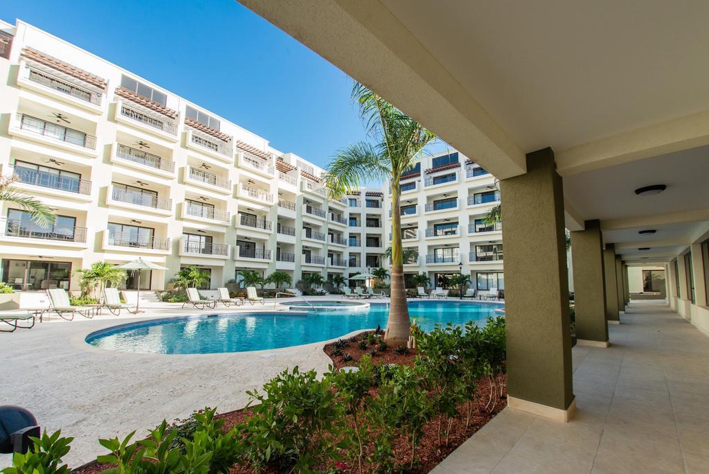 Palmaruba Condos Palm Beach Bagian luar foto