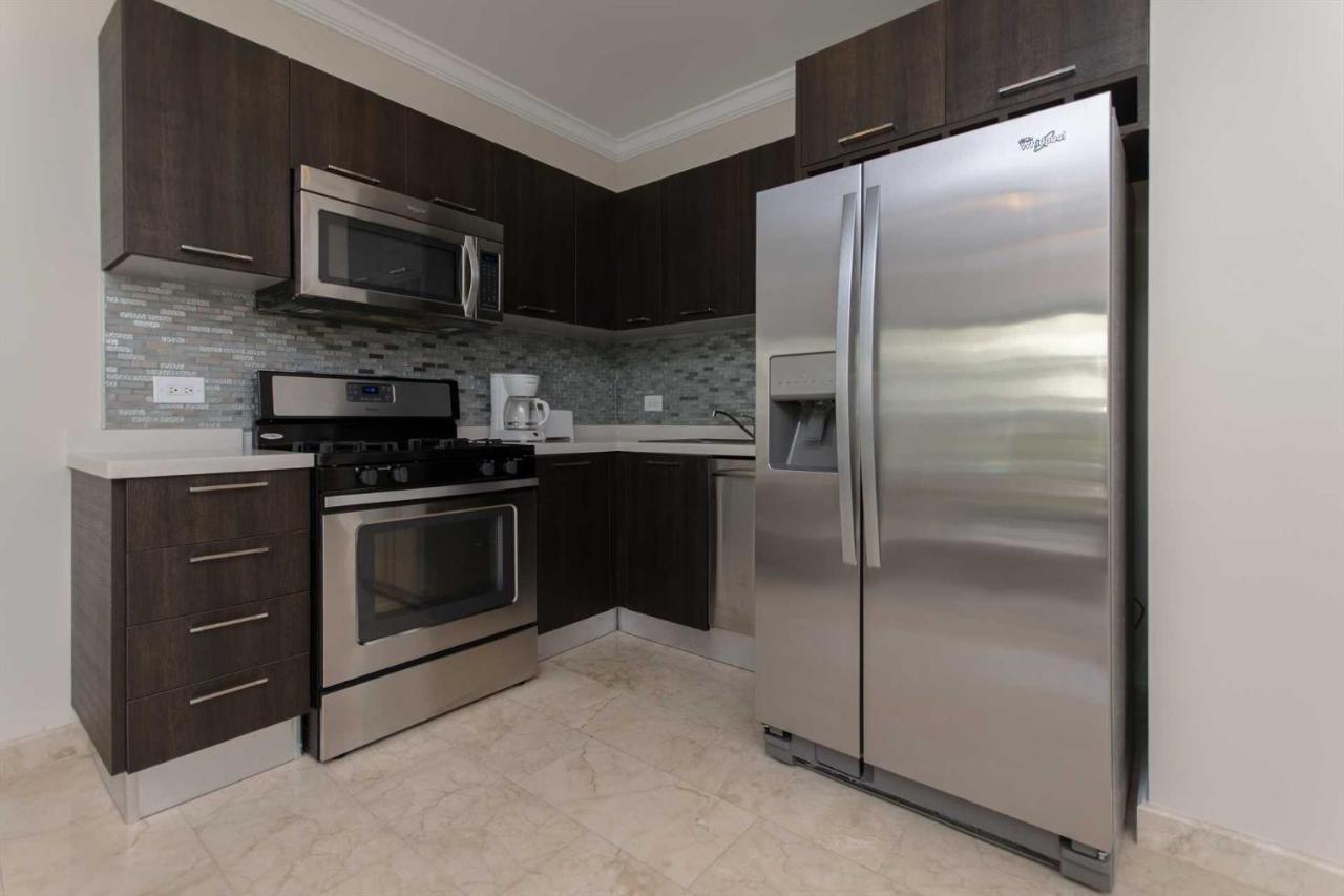 Palmaruba Condos Palm Beach Bagian luar foto